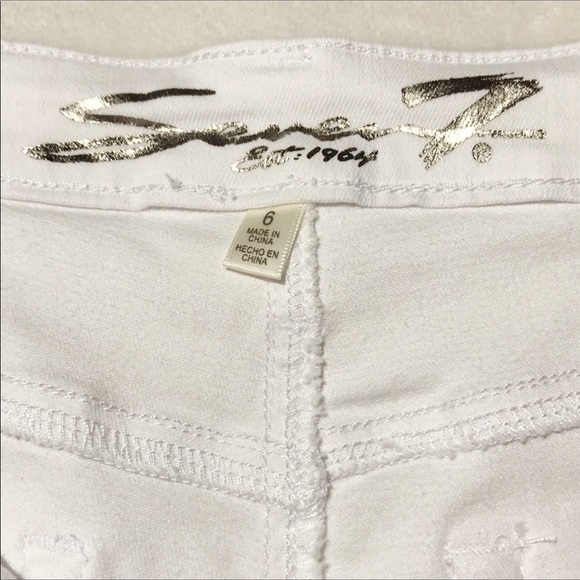 NWT Seven7 The Weekend Shorts Cotton Blend Stretch Shorts Size 6 - Picture 7 of 9